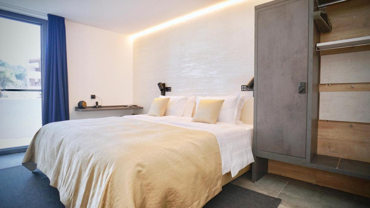 Sky Beach Aparthotel Marina Eksteriør billede