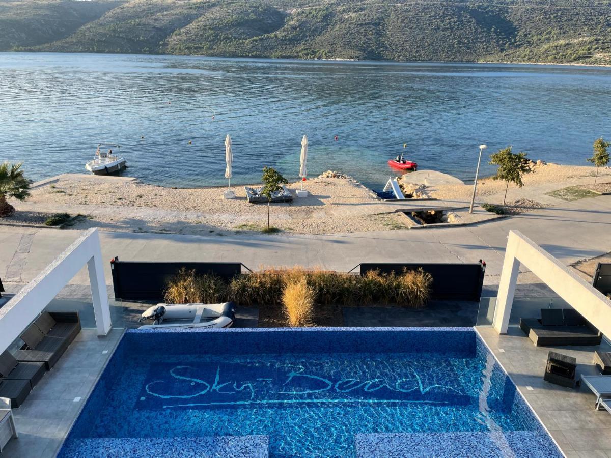 Sky Beach Aparthotel Marina Eksteriør billede